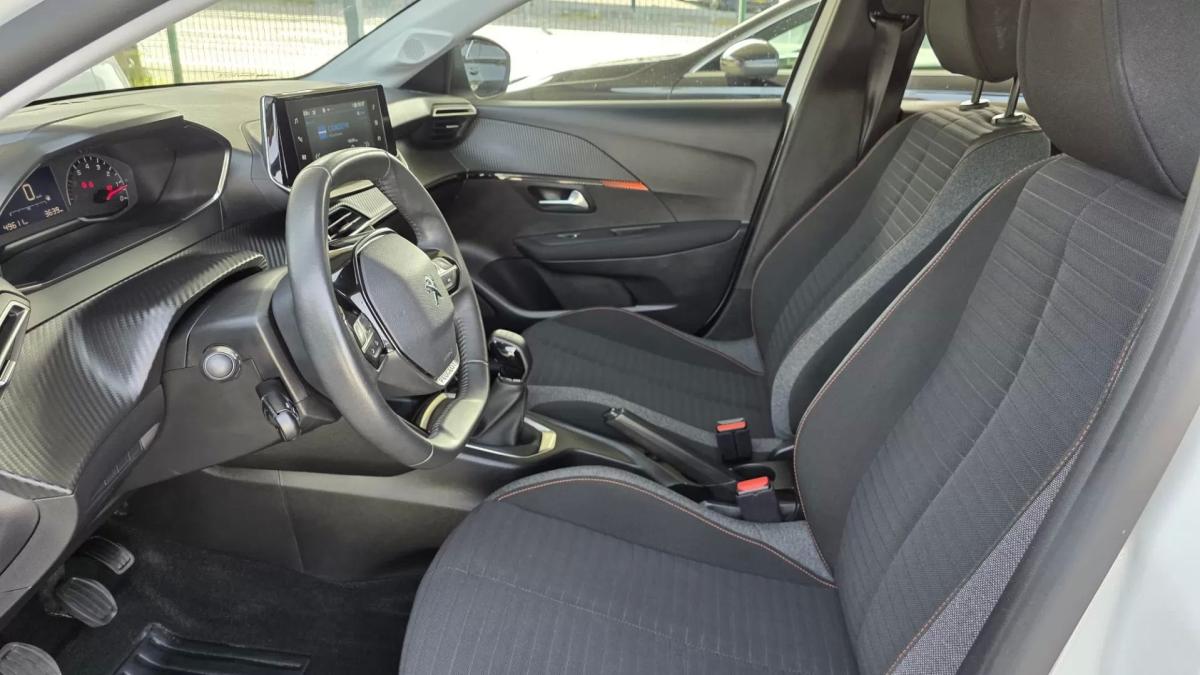 peugeot-208-2022-gasolina-1199cc