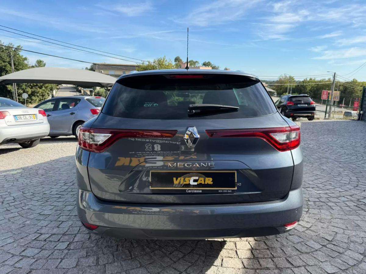 renault-megane-sport-tourer-2019-diesel-1461cc