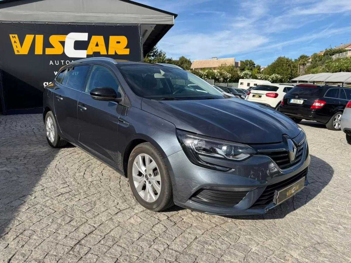 renault-megane-sport-tourer-2019-diesel-1461cc