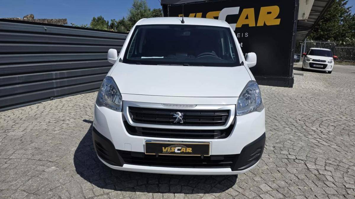 peugeot-partner-2018-diesel-1600cc