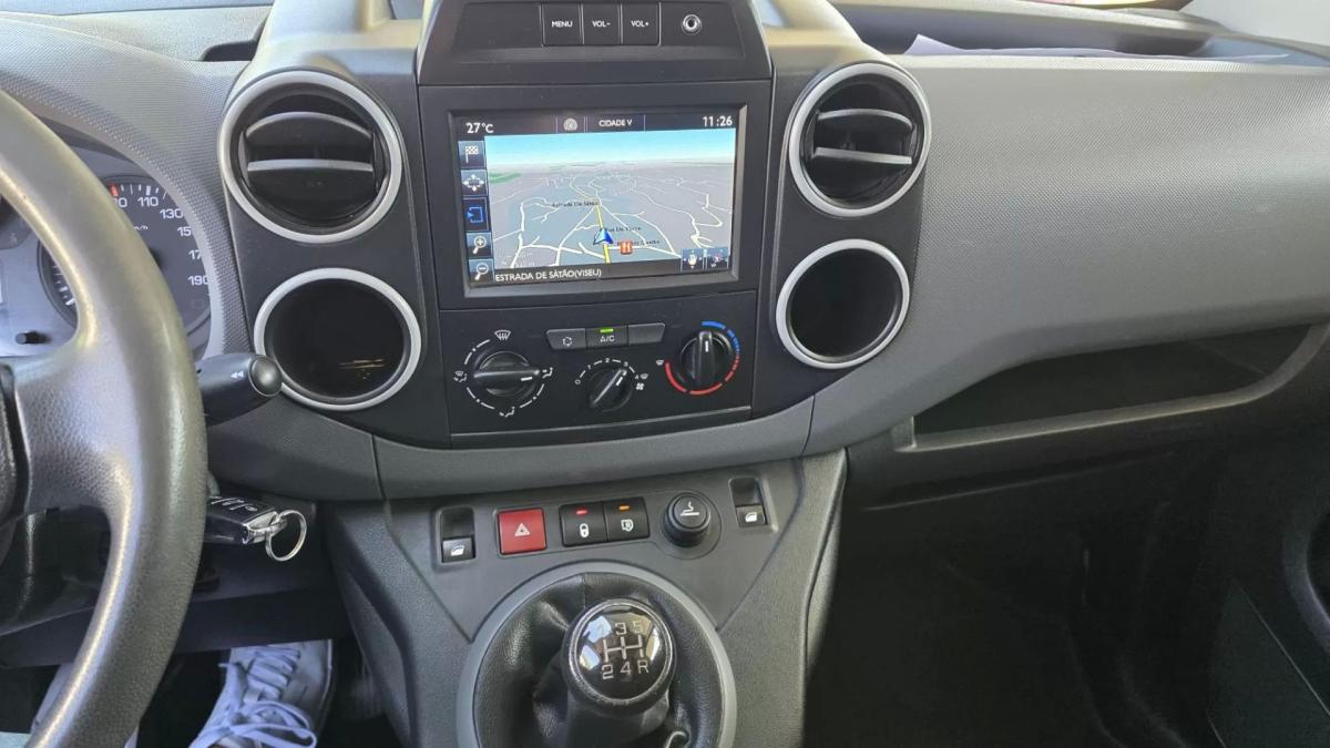 peugeot-partner-2018-diesel-1600cc