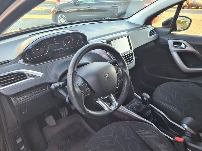 peugeot-2008-2014-gasolina-1199cc