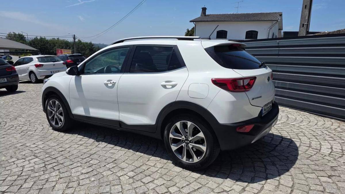 kia-stonic-2018-gasolina-998cc