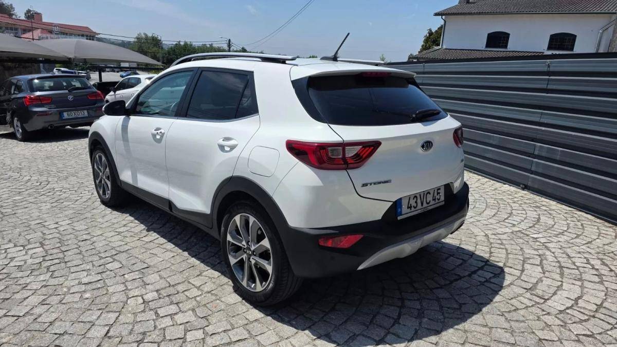 kia-stonic-2018-gasolina-998cc