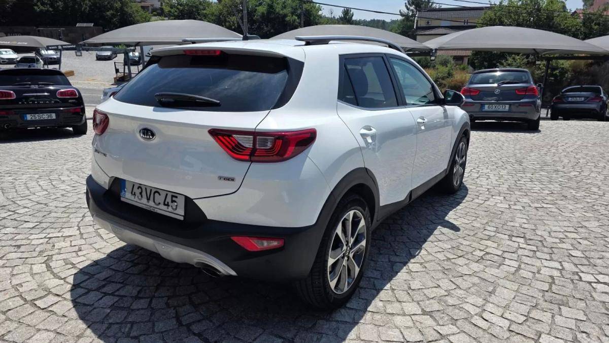 kia-stonic-2018-gasolina-998cc