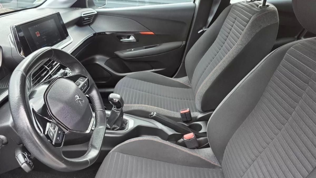 peugeot-208-2020-gasolina-1199cc