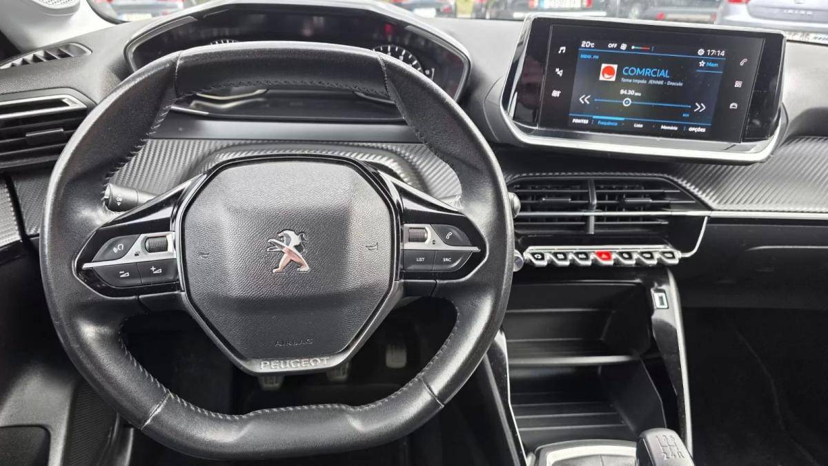 peugeot-208-2020-gasolina-1199cc