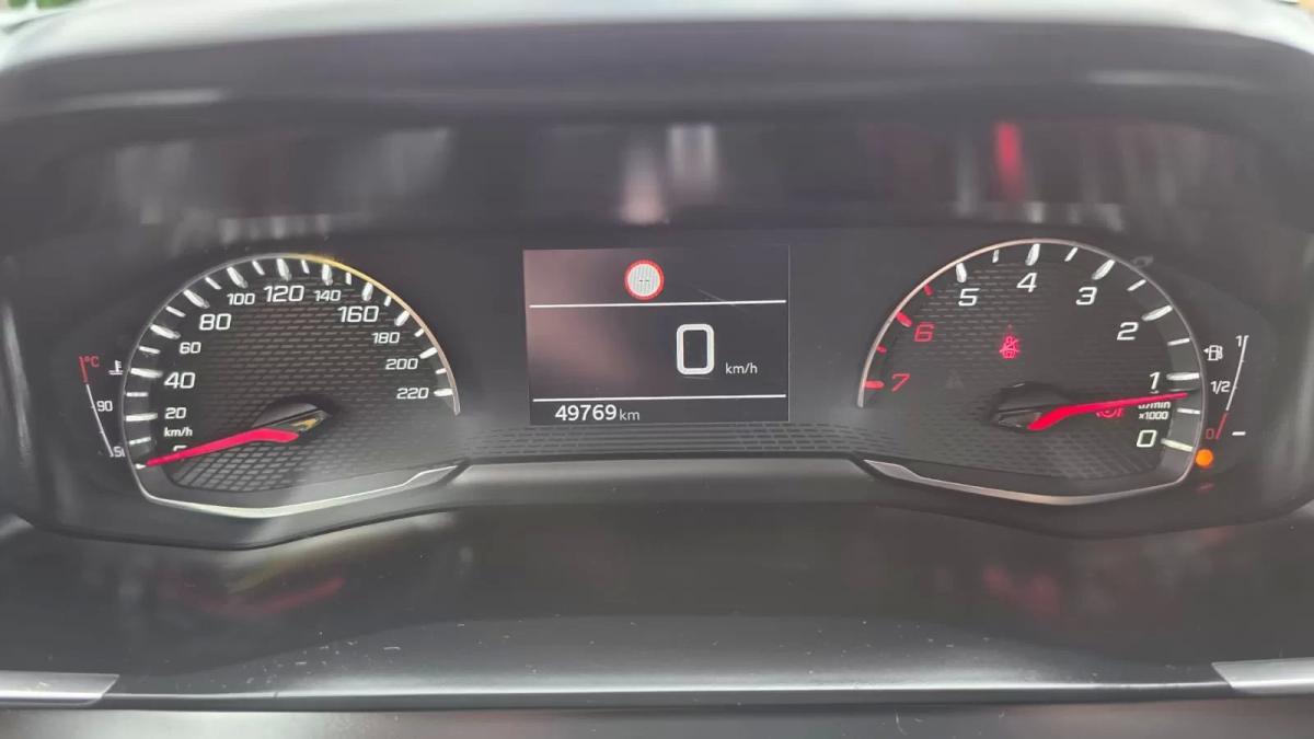peugeot-208-2020-gasolina-1199cc