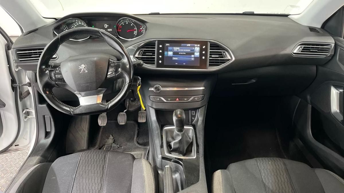 peugeot-308-sw-2016-diesel-1560cc