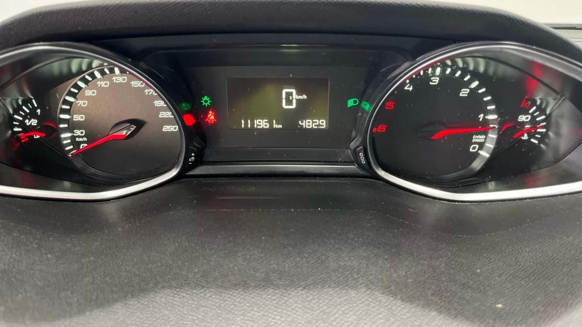 peugeot-308-sw-2016-diesel-1560cc