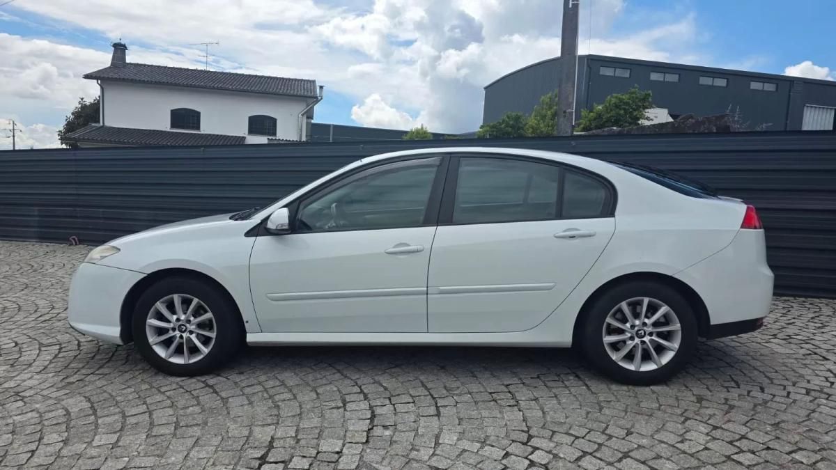 renault-laguna-2007-diesel-1461cc