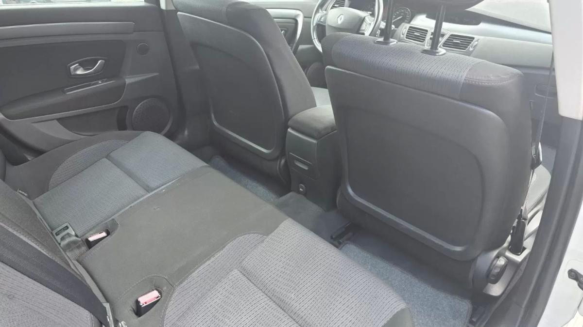 renault-laguna-2007-diesel-1461cc