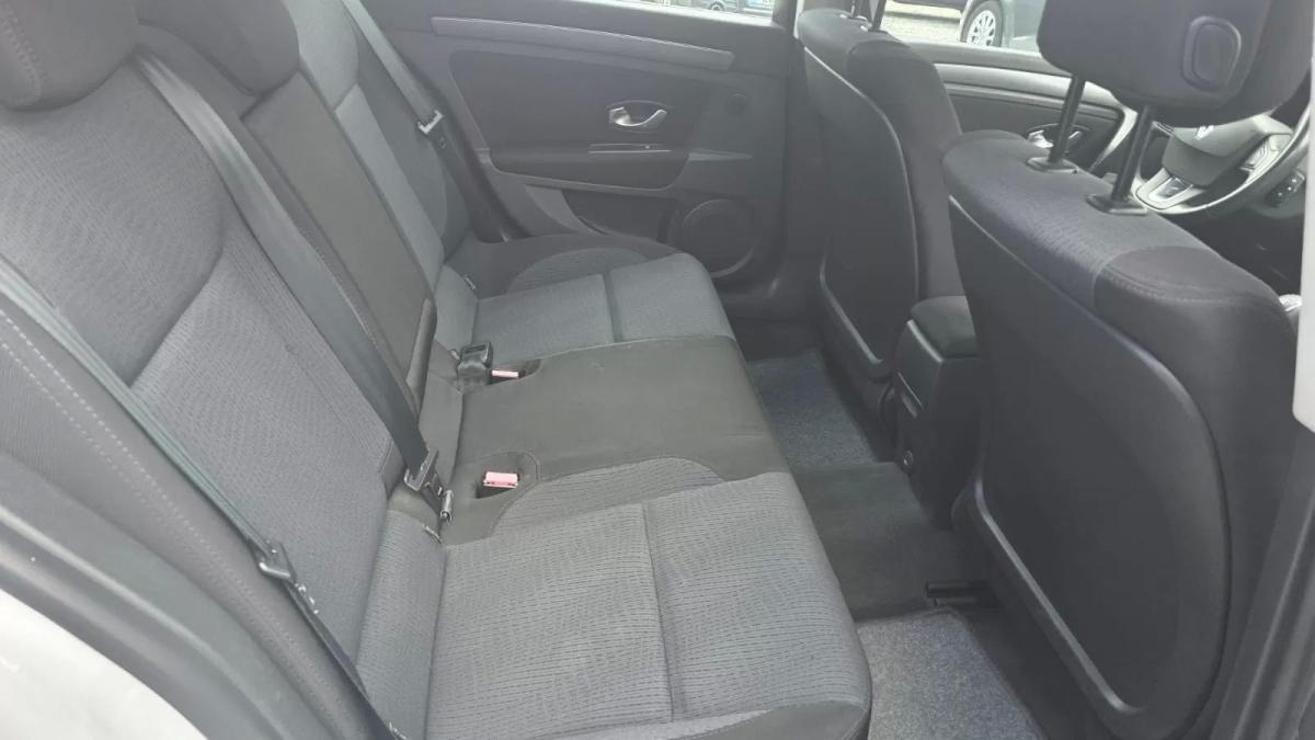 renault-laguna-2007-diesel-1461cc