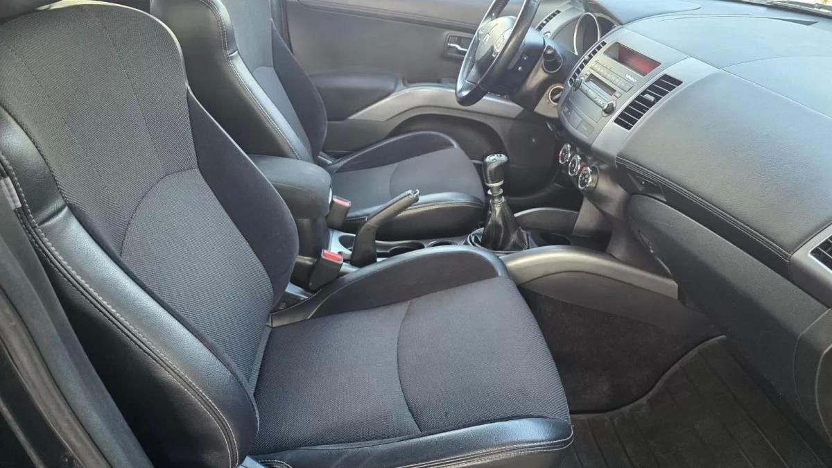 mitsubishi-outlander-2011-diesel-2268cc