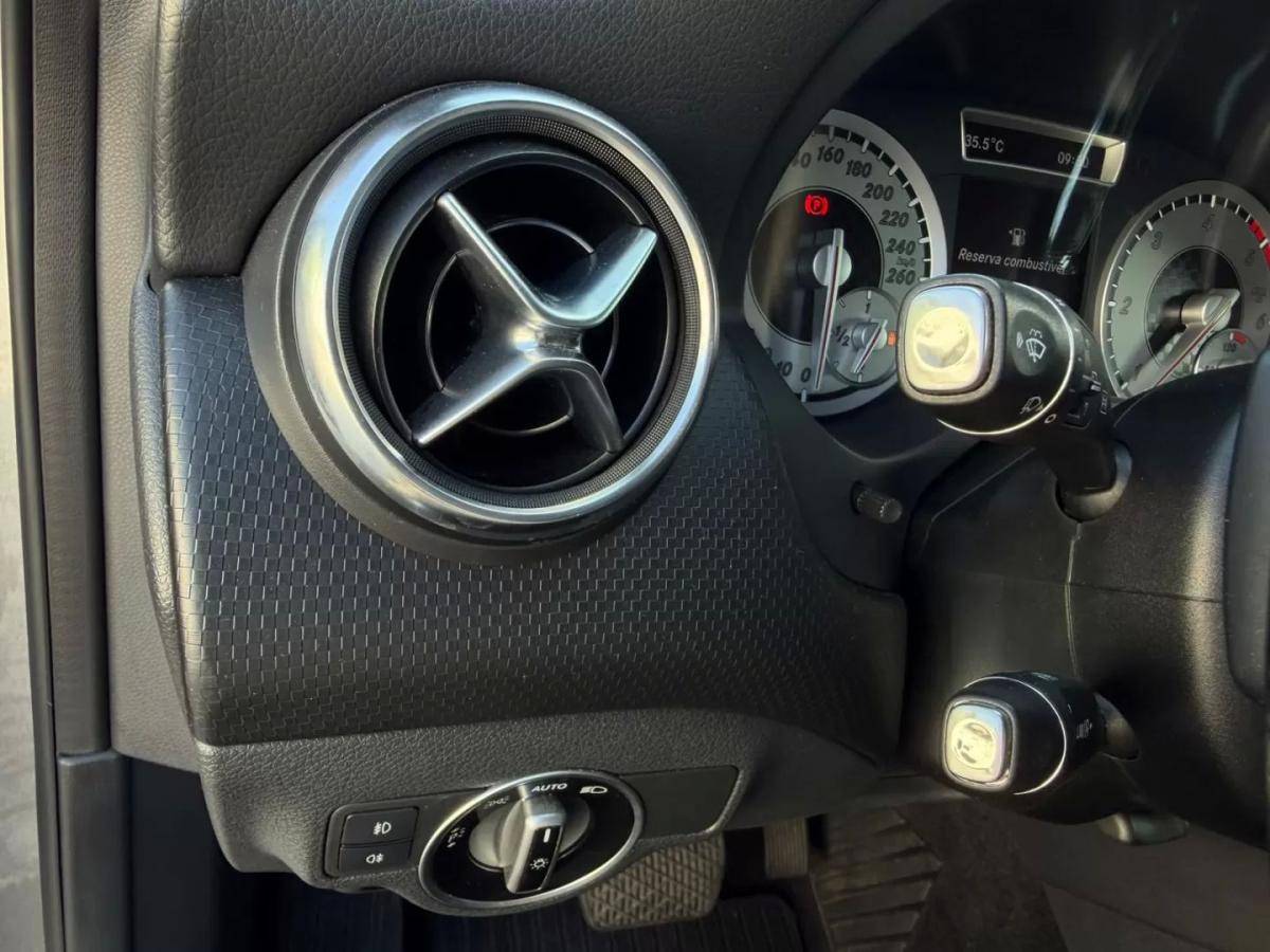 mercedes-benz-classe-a-2014-diesel-1461cc