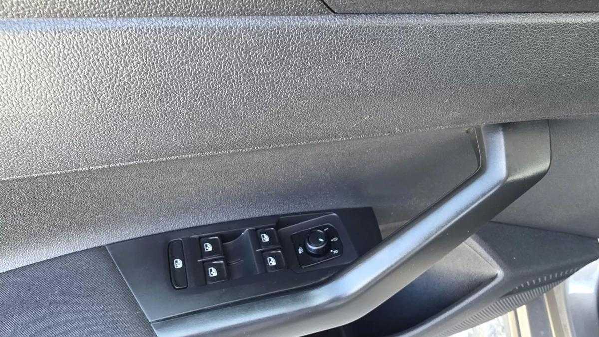 volkswagen-polo-2018-gasolina-999cc