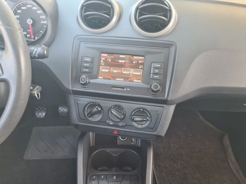seat-ibiza-2017-gasolina-999cc