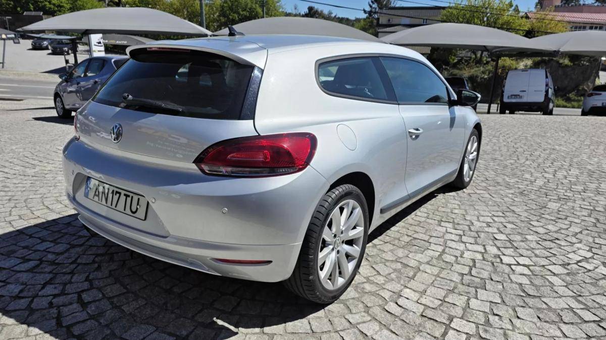 volkswagen-scirocco-2012-diesel-1968cc