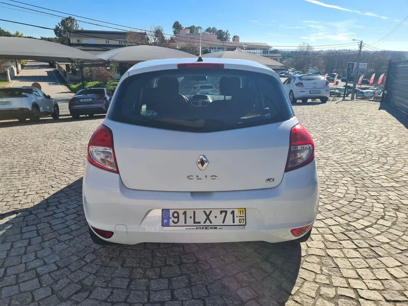 renault-clio-2011-diesel-1461cc