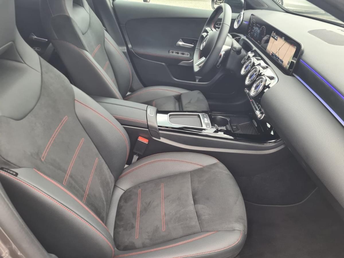 mercedes-benz-classe-a-2024-hibrido-a-gasolina-1332cc