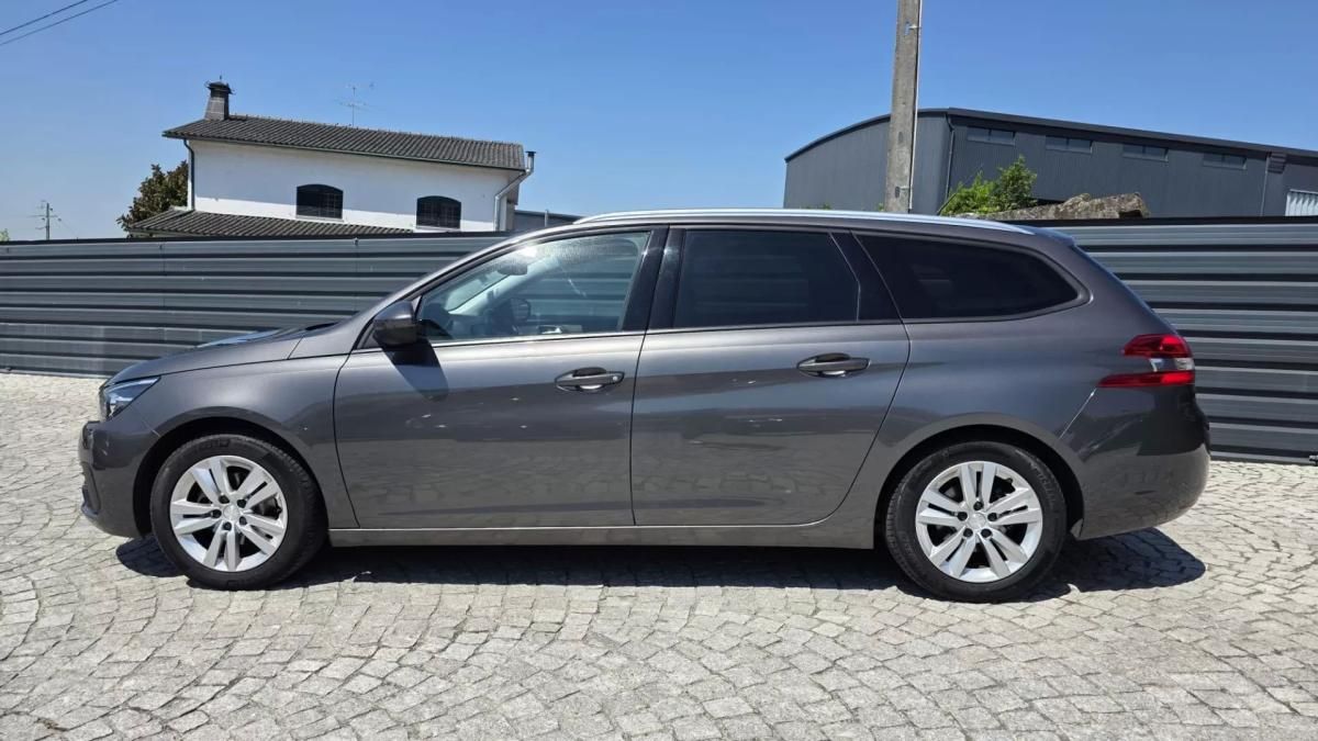 peugeot-308-sw-2018-diesel-1560cc