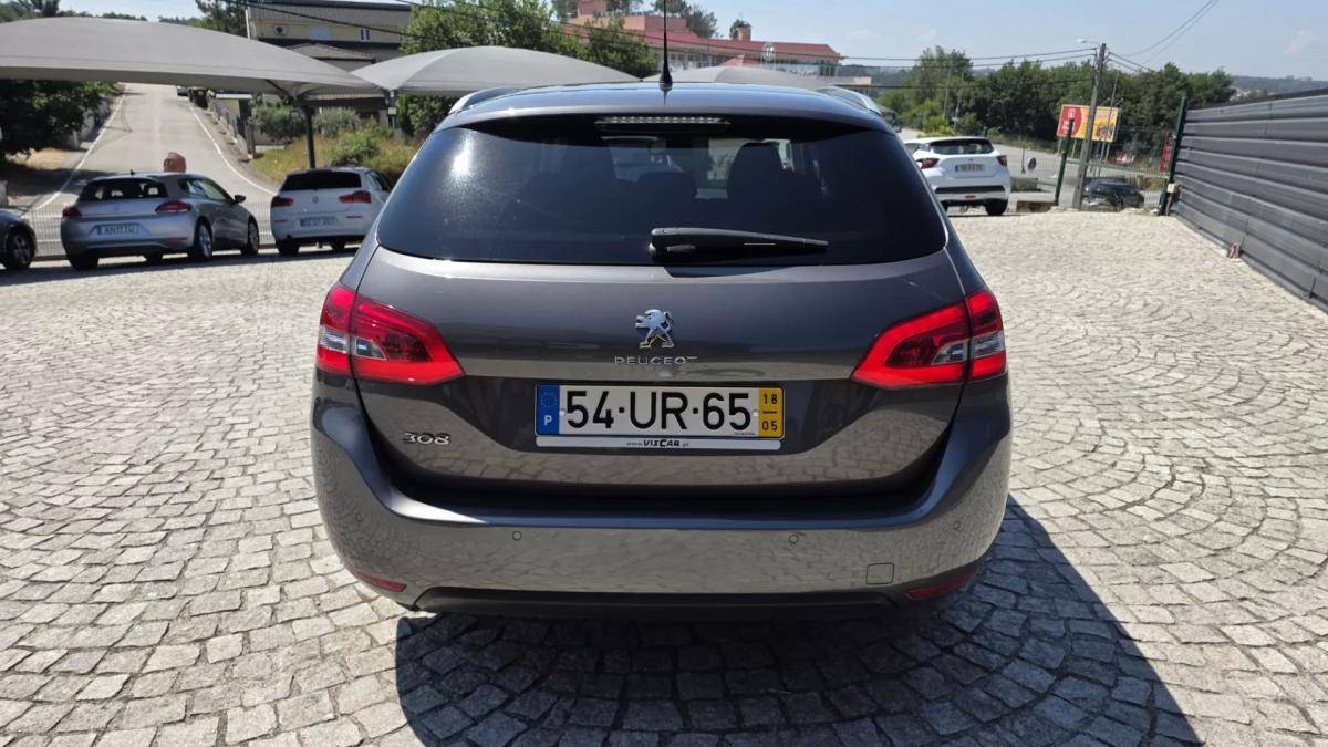peugeot-308-sw-2018-diesel-1560cc