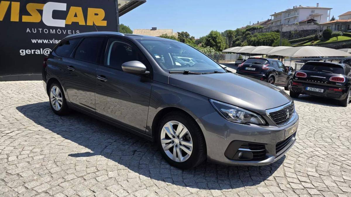 peugeot-308-sw-2018-diesel-1560cc