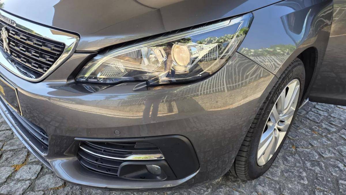 peugeot-308-sw-2018-diesel-1560cc