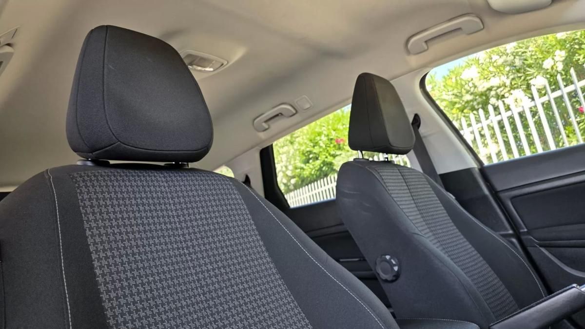 peugeot-308-sw-2018-diesel-1560cc