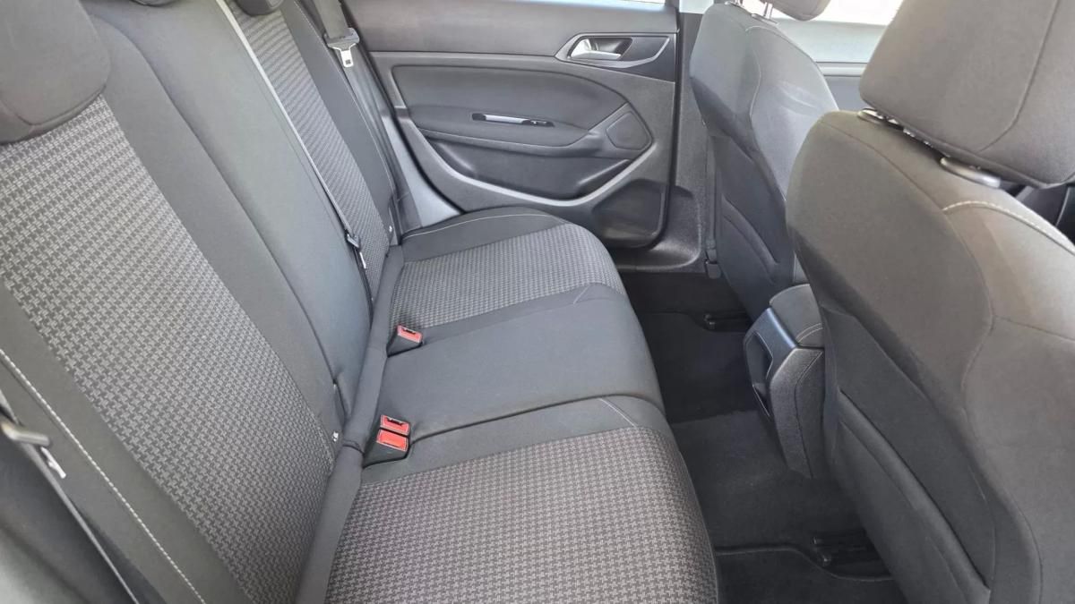 peugeot-308-sw-2018-diesel-1560cc