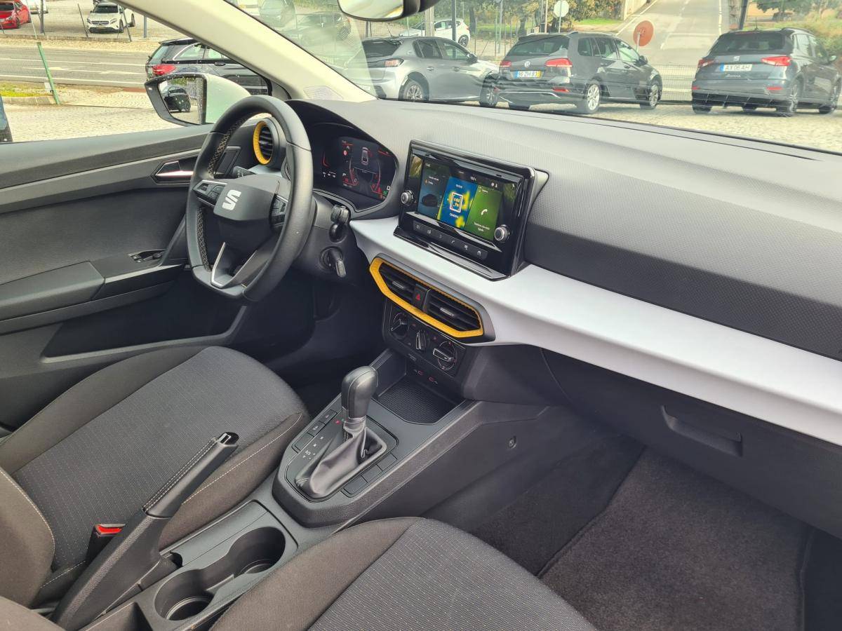 seat-ibiza-2024-gasolina-999cc