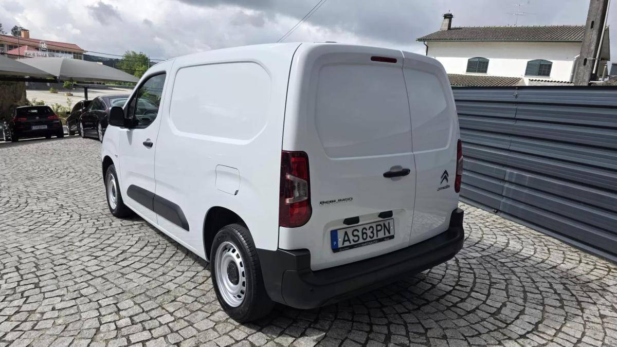 citroen-berlingo-2022-diesel-1499cc