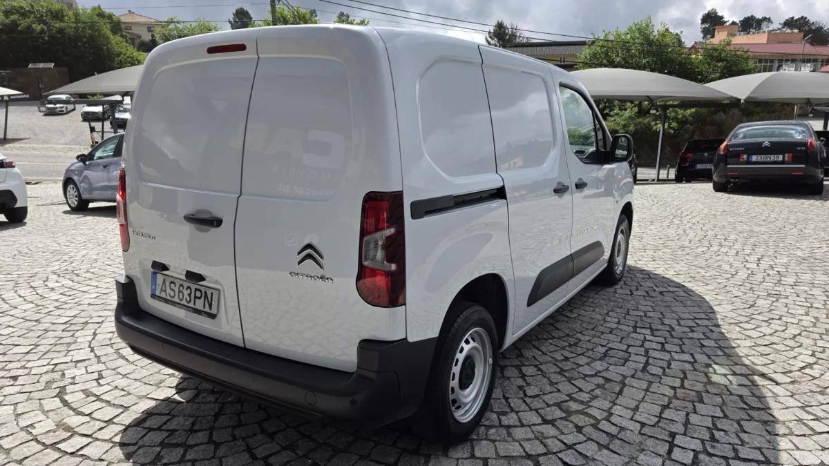 citroen-berlingo-2022-diesel-1499cc