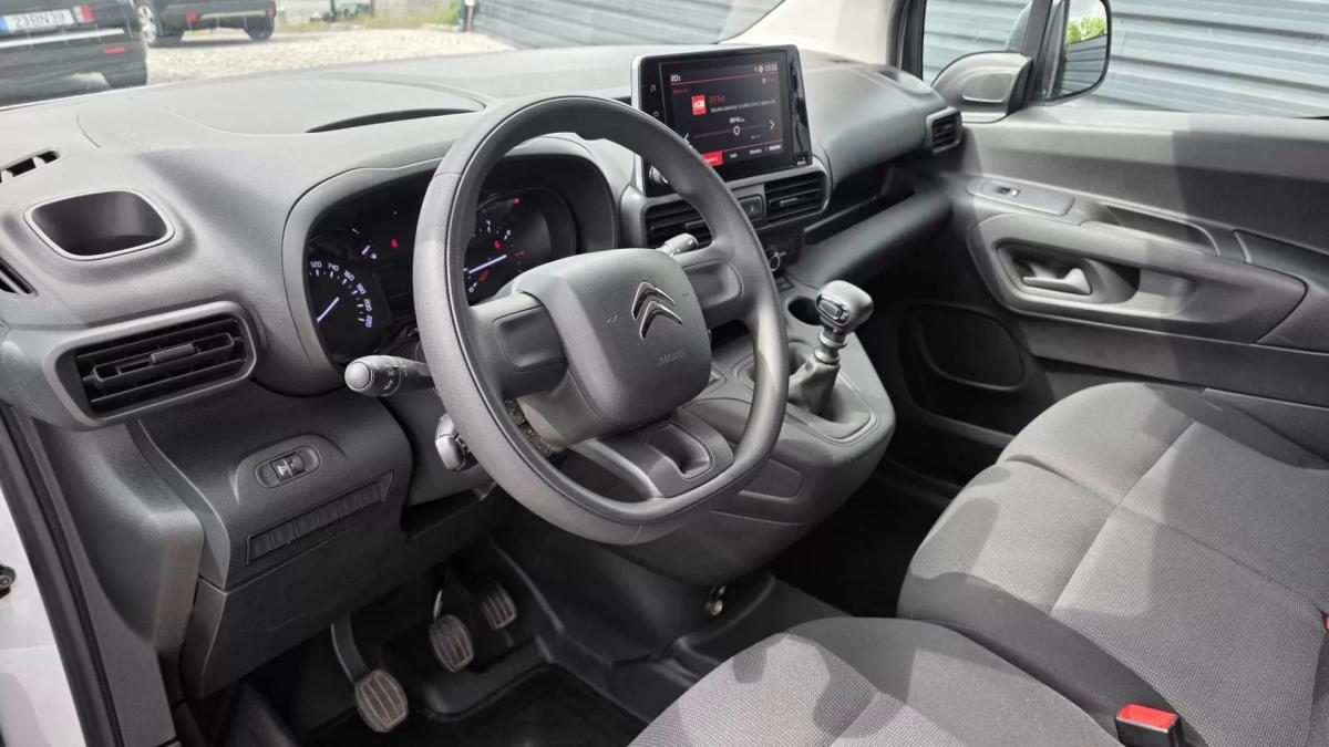 citroen-berlingo-2022-diesel-1499cc