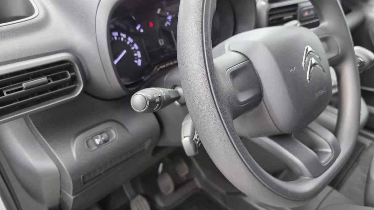 citroen-berlingo-2022-diesel-1499cc