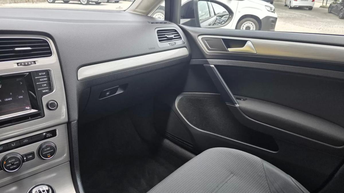 volkswagen-golf-2015-diesel-1598cc