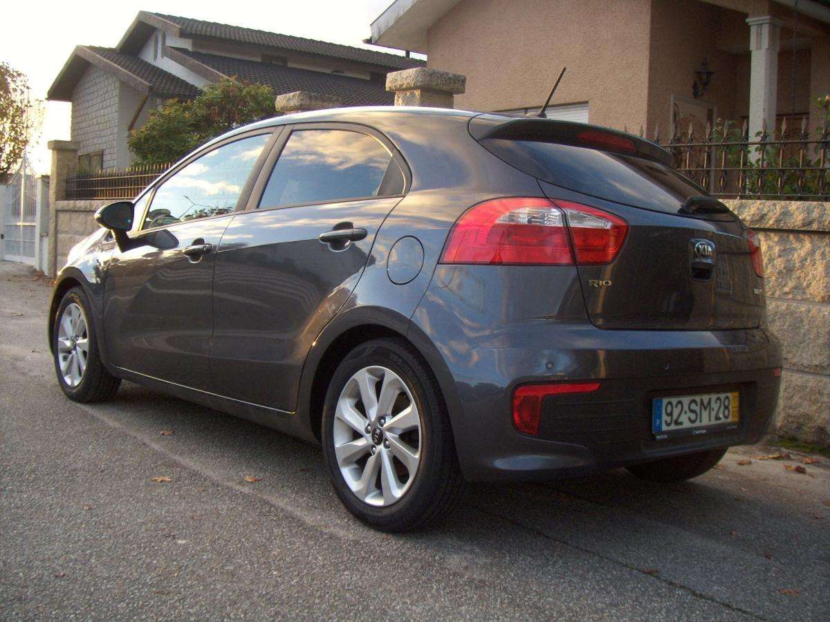 kia-rio-2017-gasolina-1248cc