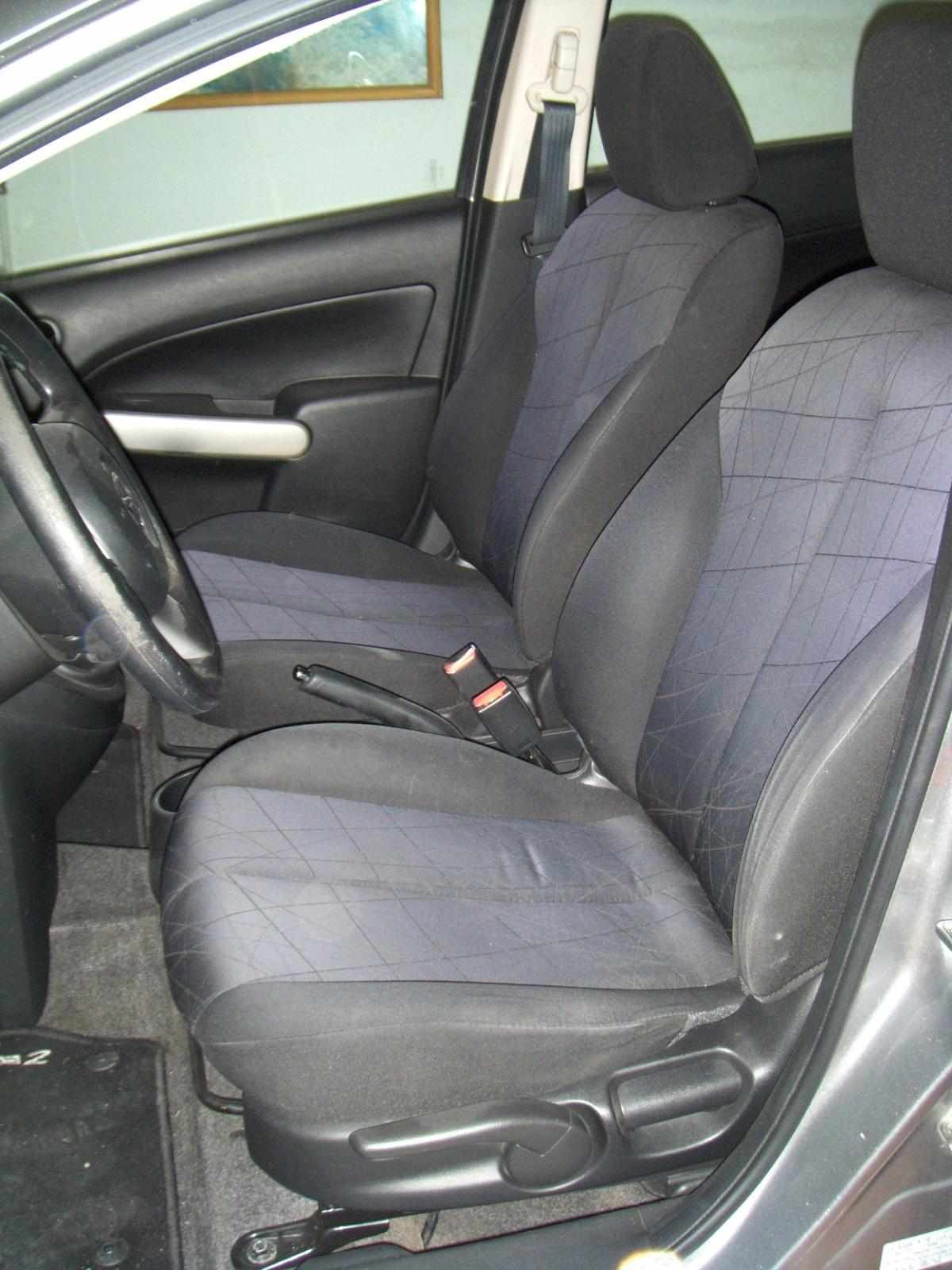 mazda-2-2010-gasolina-1349cc