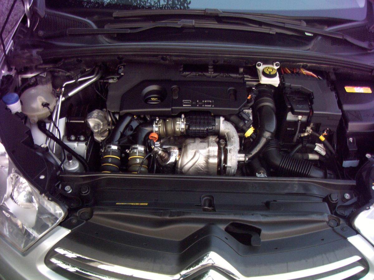 citroen-c4-2013-diesel-1560cc