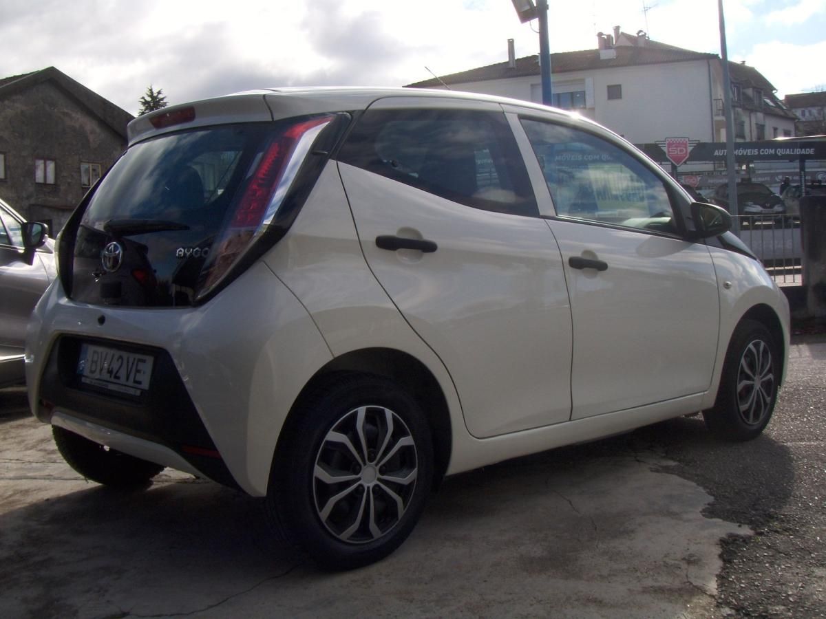 toyota-aygo-2016-gasolina-998cc