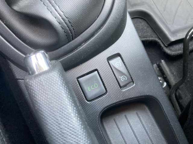 renault-captur-0-9-tce-2013-gasolina-898cc