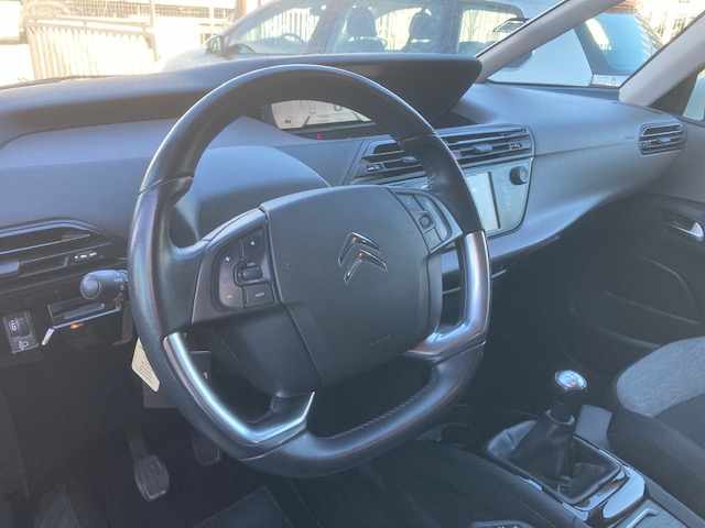 citroen-c4-picasso-1-6-bluehdi-2018-diesel-1560cc