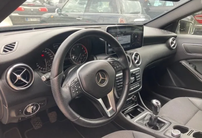 mercedes-benz-classe-a-a-180-cdi-blueefficiency-1-5-2014-diesel-1461cc