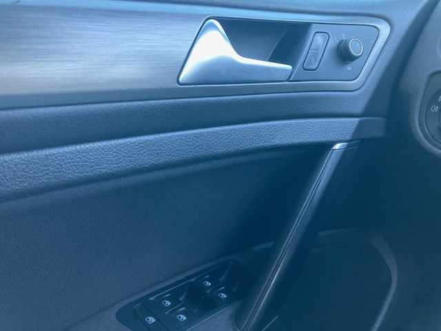 volkswagen-golf-1-6-tdi-bluemotion-2016-diesel-1598cc