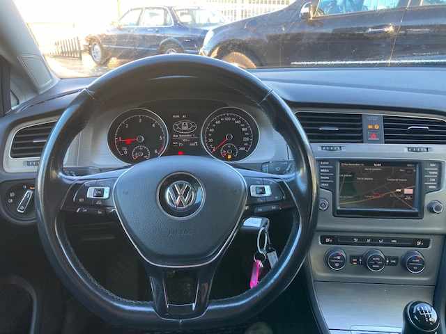 volkswagen-golf-1-6-tdi-bluemotion-2016-diesel-1598cc