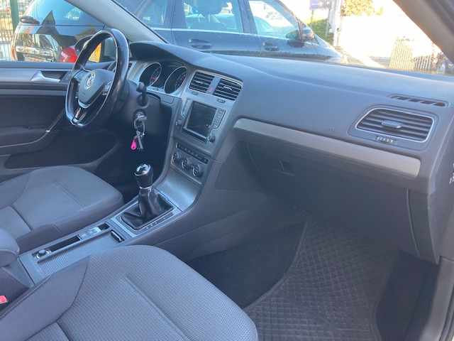 volkswagen-golf-1-6-tdi-bluemotion-2016-diesel-1598cc