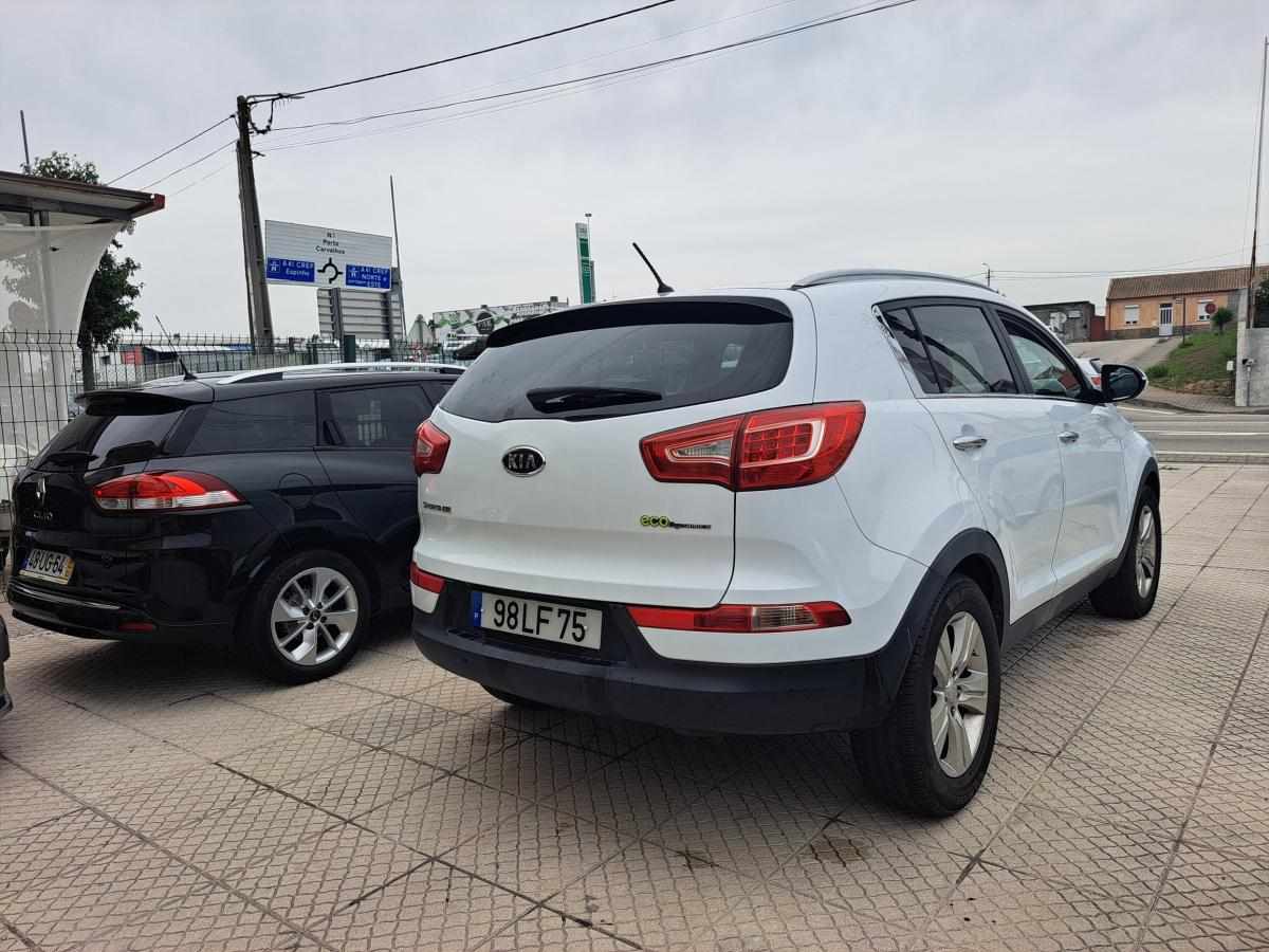 kia-sportage-1-7-116cv-2010-diesel-1685cc