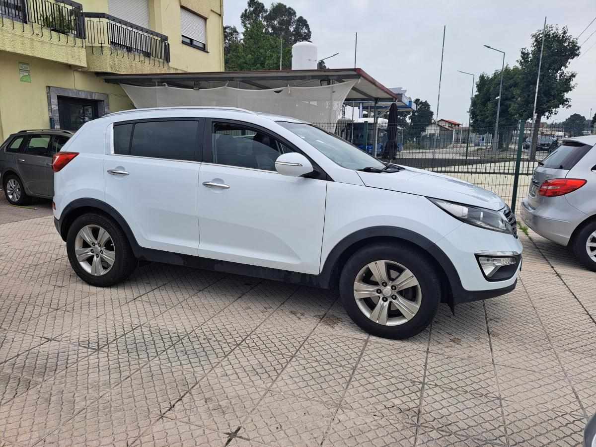 kia-sportage-1-7-116cv-2010-diesel-1685cc