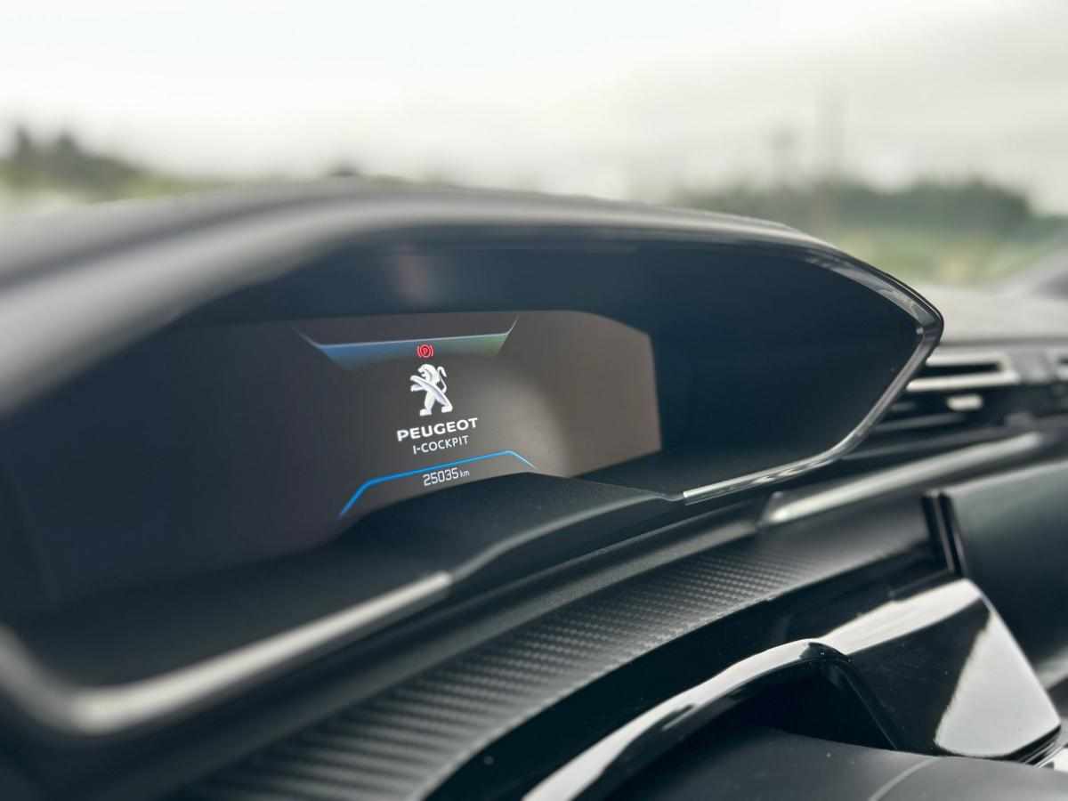peugeot-508-1-6-hybrid-2022-gasolina-1598cc