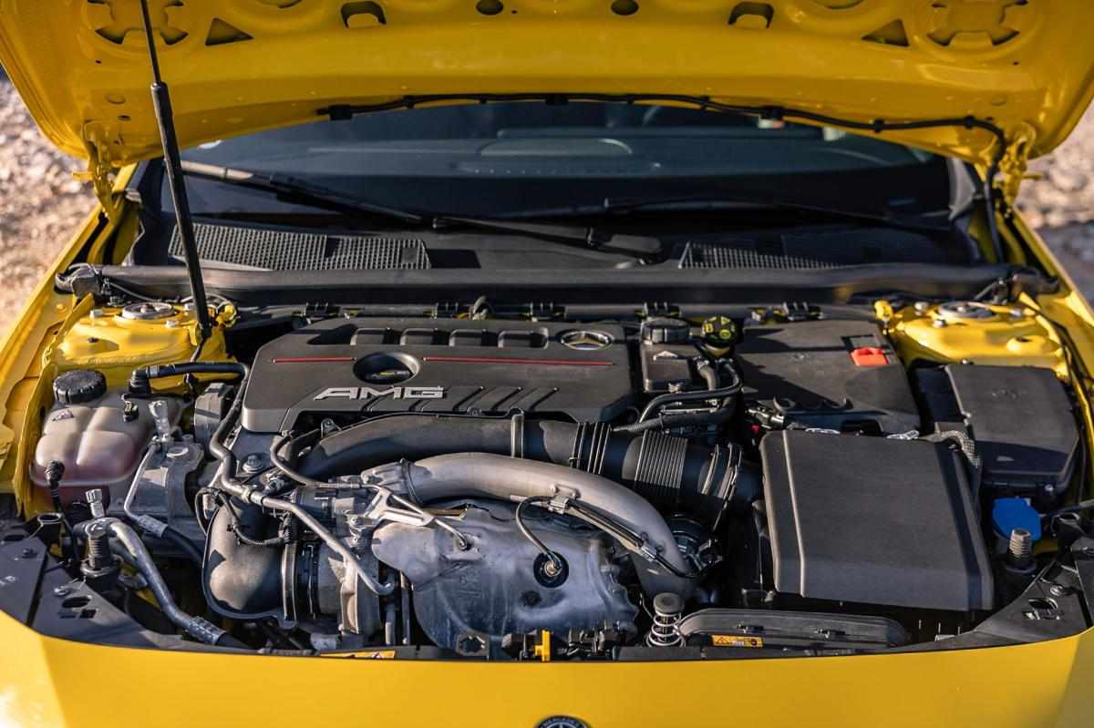 mercedes-benz-classe-a-a-35-amg-4matic-2020-gasolina-1991cc